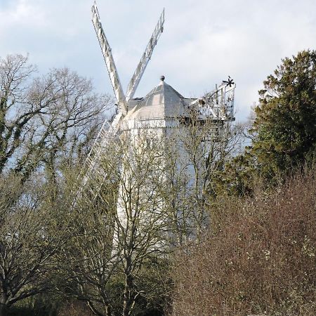 The Drum Room Holiday Apartment Near Horsham Southwater Exterior foto