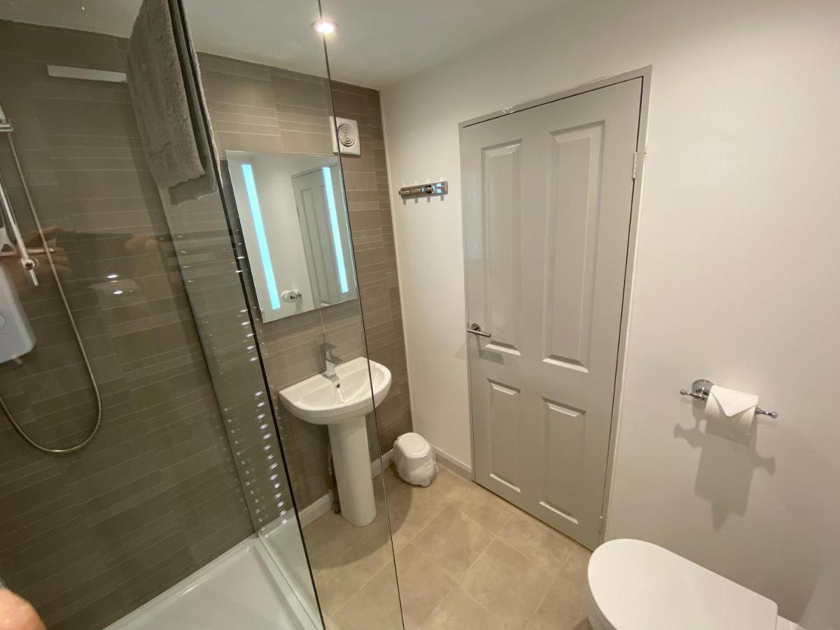 The Drum Room Holiday Apartment Near Horsham Southwater Exterior foto
